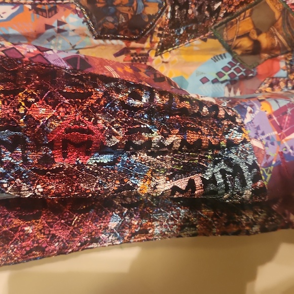ROBERT GRAHAM LIMITED EDITION SHIRT - Picture 8 of 14